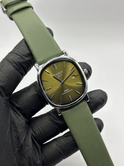 Vintage Olive Green Cushion Case Men’s Watch – Minimalist Sunburst Dial Leather Strap Wristwatch