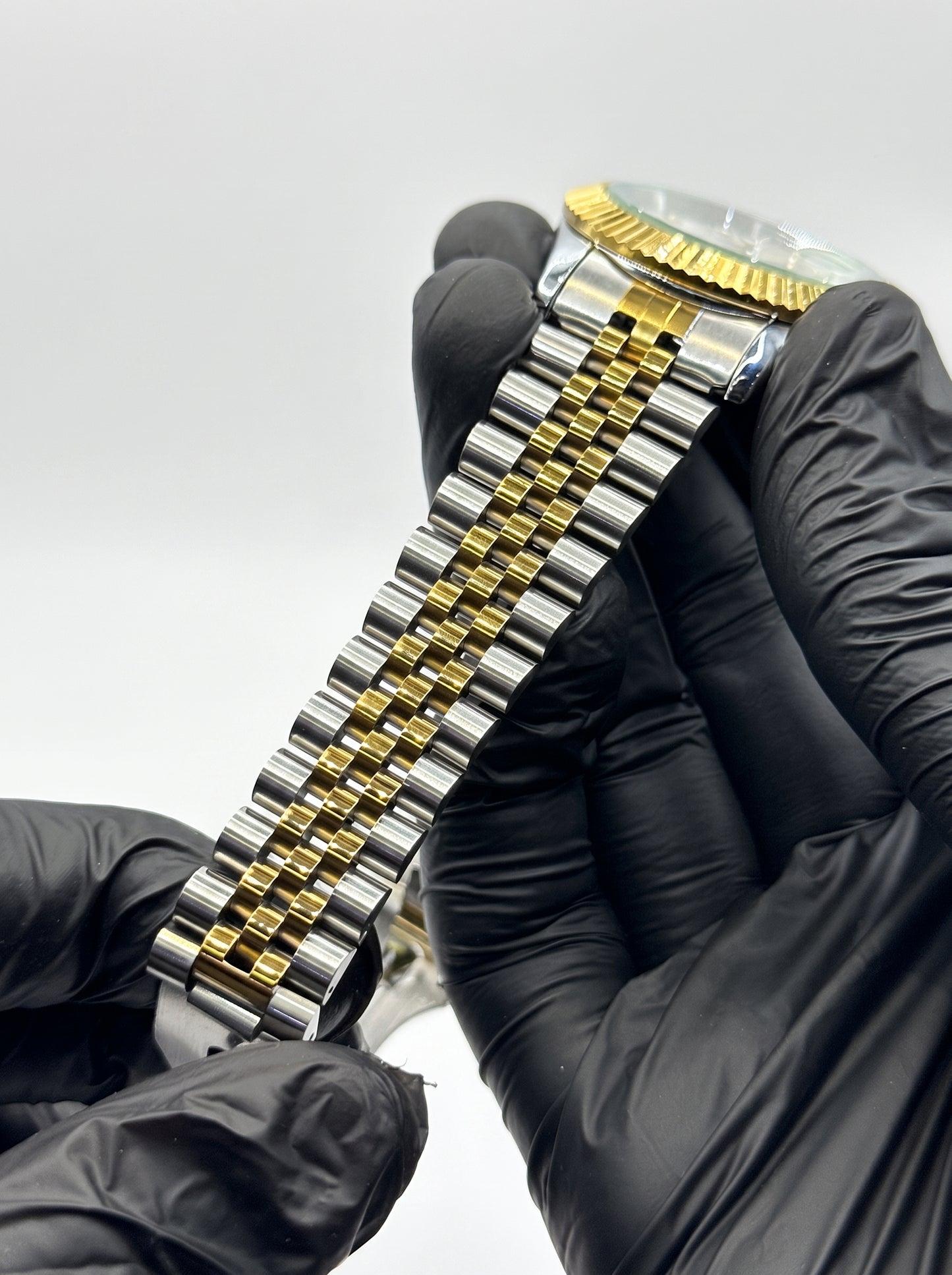 Datejust Two-Tone Yellow Rolesor Dial with Diamond-Style Hour Markers